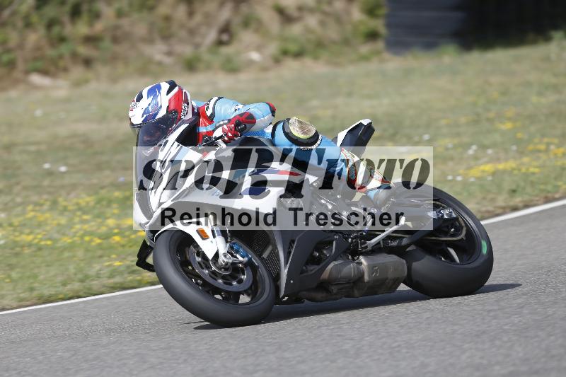 /37 09.08.2026  Pluess Motosport ADR/Freies Fahren/9